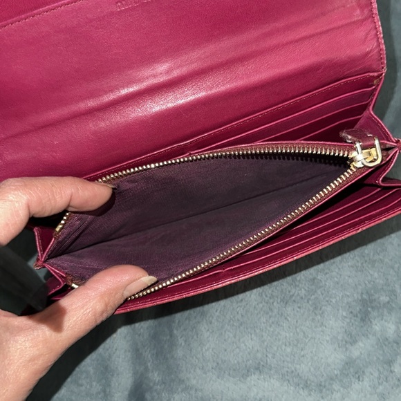 Miu Miu red long wallet crocodile embossed with pink interior gold hardware 💕 - Picture 5 of 13